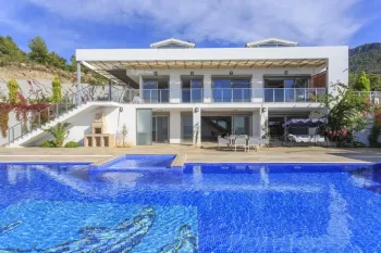 Stunning sea view luxury villa in Faralya Fethiye